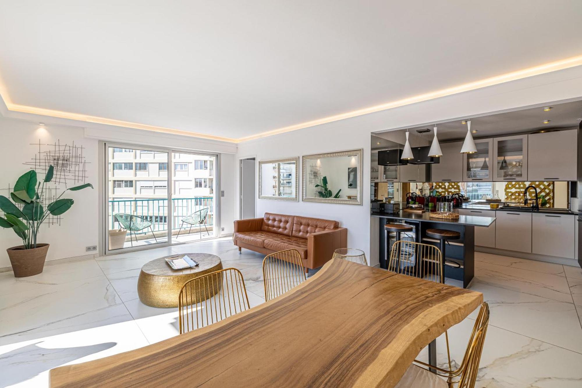 Modern - 3br- 6p - Palm Beah Apartment Cannes