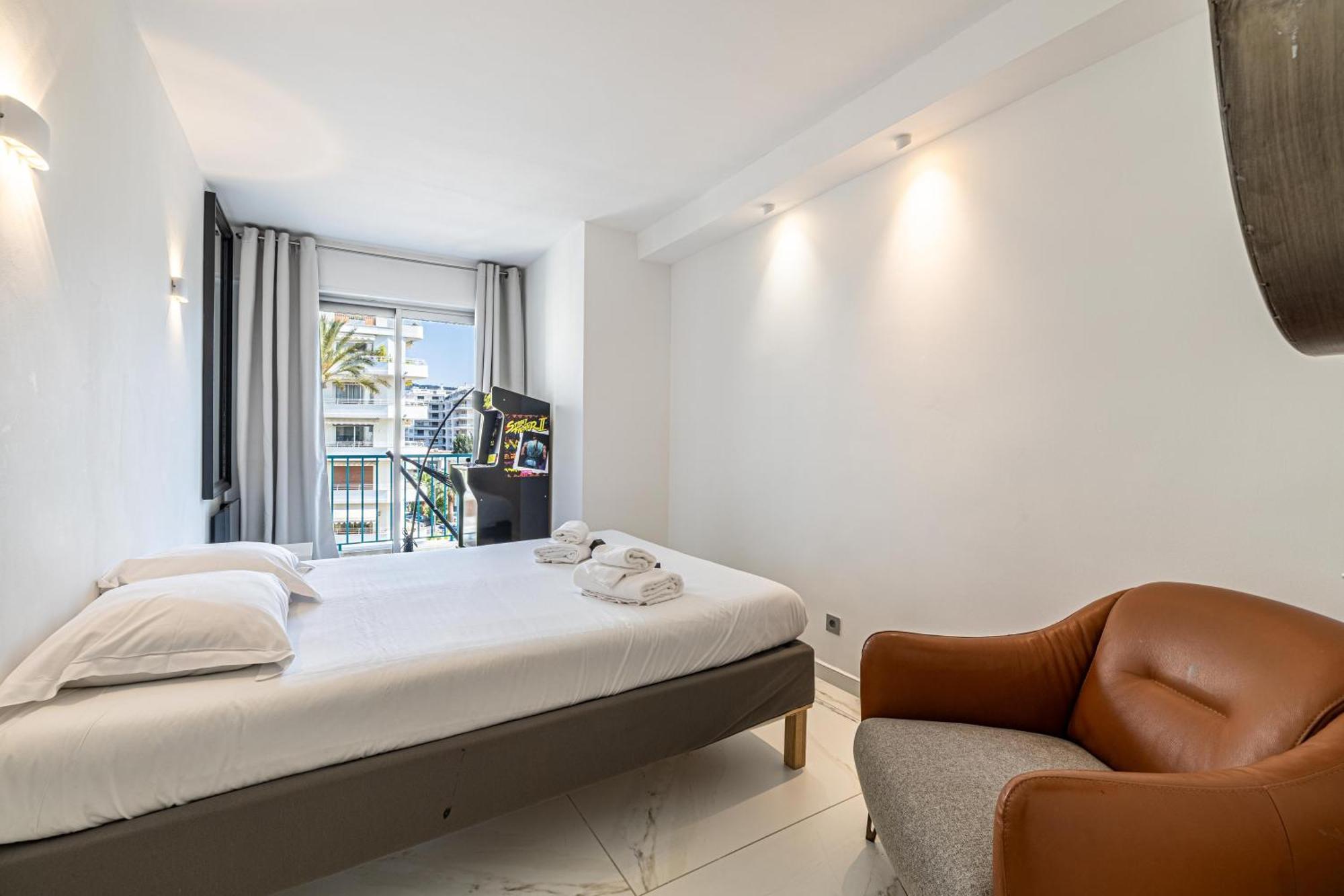 Apartment Modern - 3br- 6p - Palm Beah *